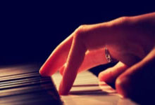 中国女足亚洲杯夺冠是哪一年？